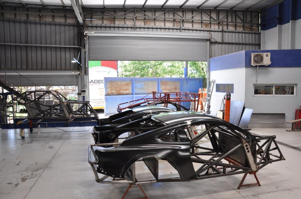 Los Mustang que está armando el DTA Racing: WhatsApp Image 2024-01-08 at 17.01.08 (1).jpeg